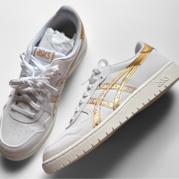 NIB Asics Japan S Sneaker in White & Pure Gold - size W9 - Picture 1 of 10